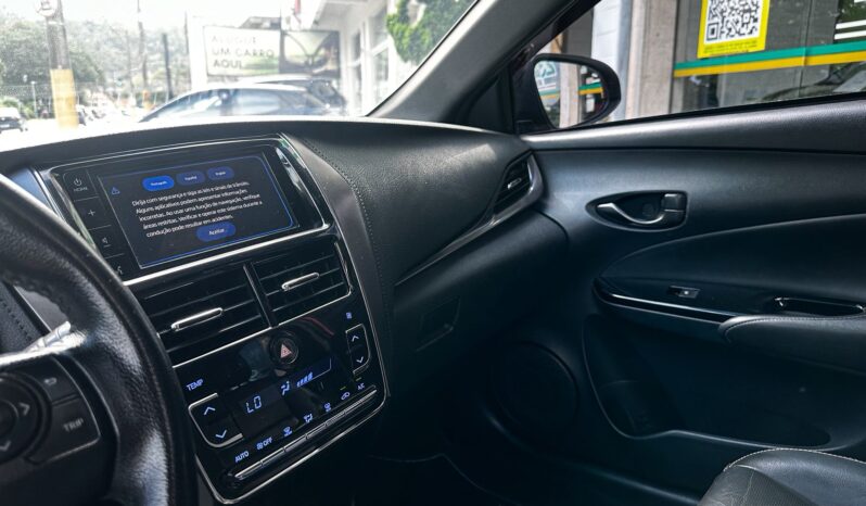 
								YARIS 1.5 16V FLEX XLS CONNECT MULTIDRIVE 2022/2023 full									