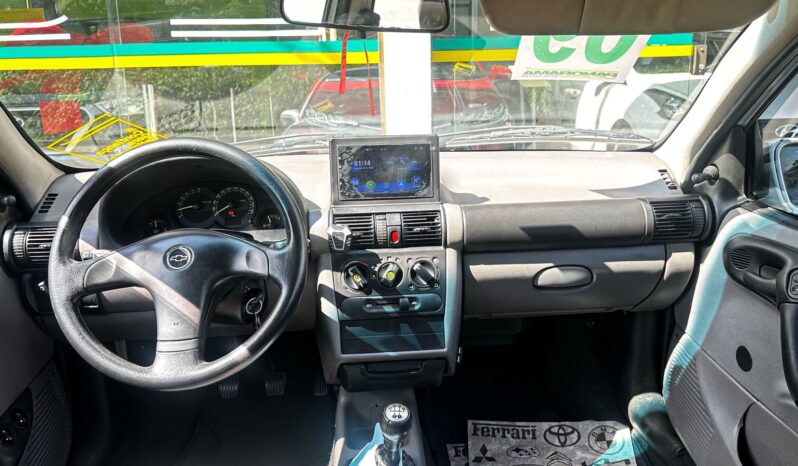 
								CHEVROLET CORSA CLASSIC SPIRIT FLEX 1.0 full									