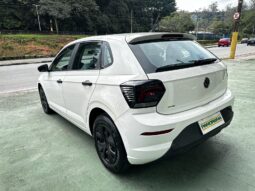 
										VOLKSWAGEN POLO TRACK 1.0 FLEX MANUAL 2023 full									