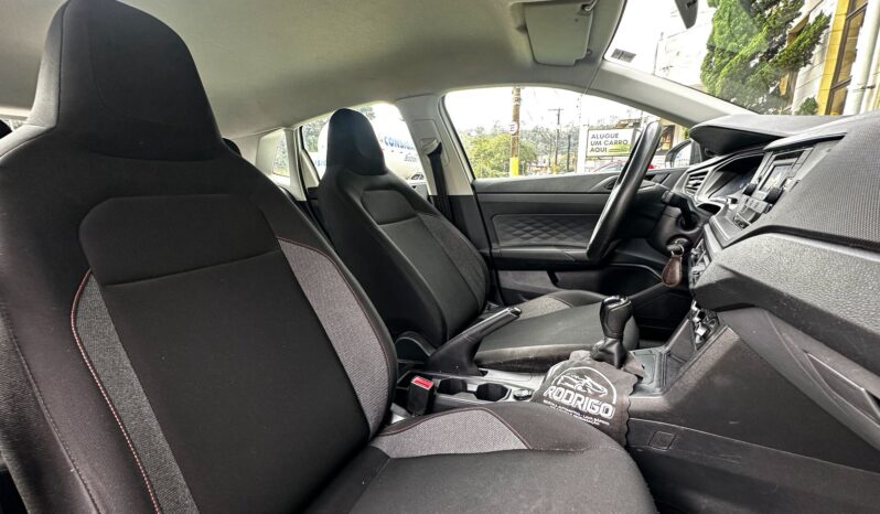 
								VOLKSWAGEN POLO TRACK 1.0 FLEX MANUAL 2023 full									