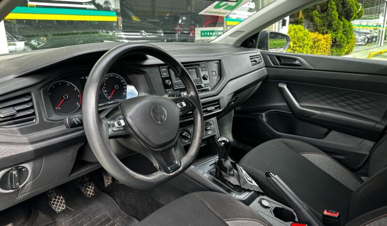 
								VOLKSWAGEN POLO TRACK 1.0 FLEX MANUAL 2023 full									