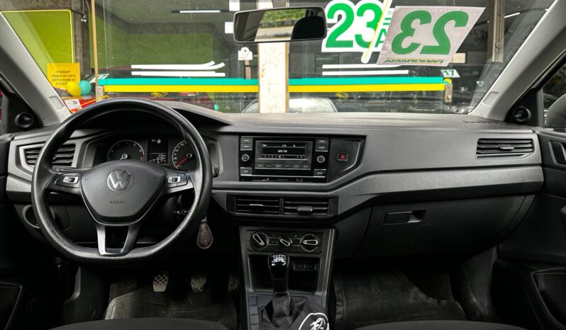
								VOLKSWAGEN POLO TRACK 1.0 FLEX MANUAL 2023 full									