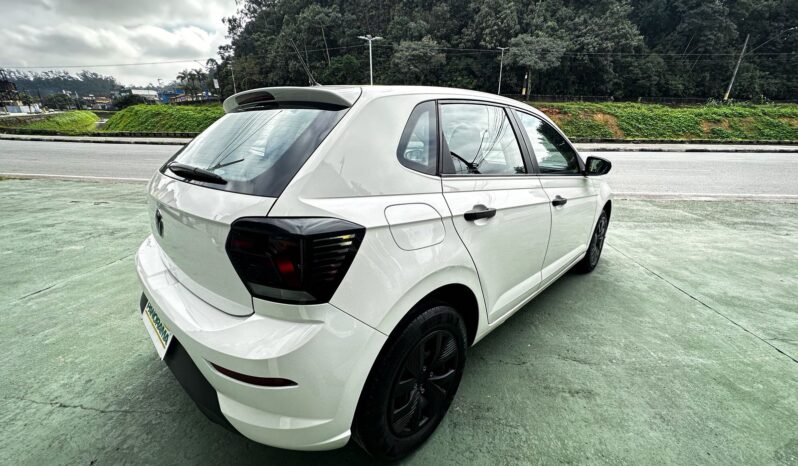 
								VOLKSWAGEN POLO TRACK 1.0 FLEX MANUAL 2023 full									
