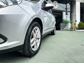 FIAT GRAND SIENA ESSENCE DUALOGIC 1.6 FLEX 2014