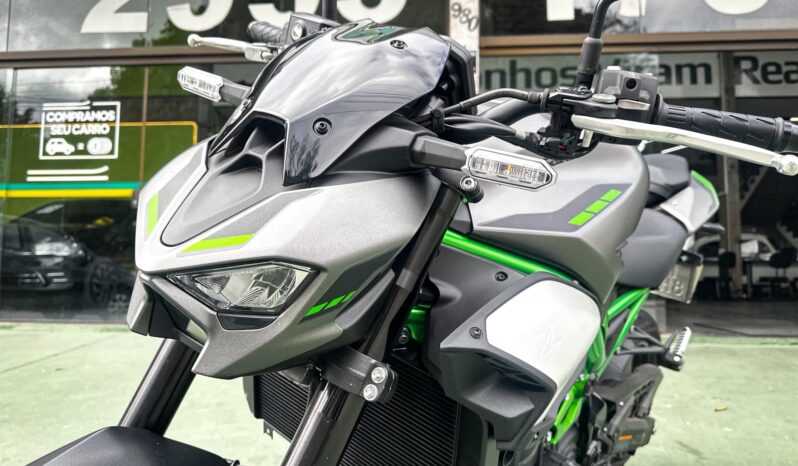 
								KAWASAKI Z900 2026 full									
