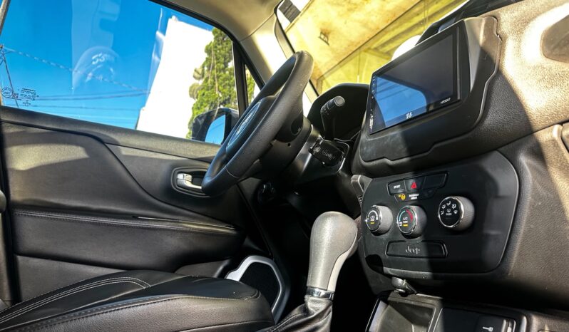 
								JEEP RENEGADE 1.8 16V FLEX 4P AUTOMÁTICO full									