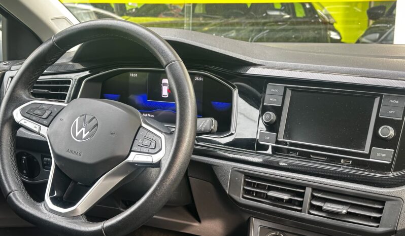 
								VOLKSWAGEN POLO 1.0 170 TSI COMFORTLINE AUTOMÁTICO 2023/2024 full									