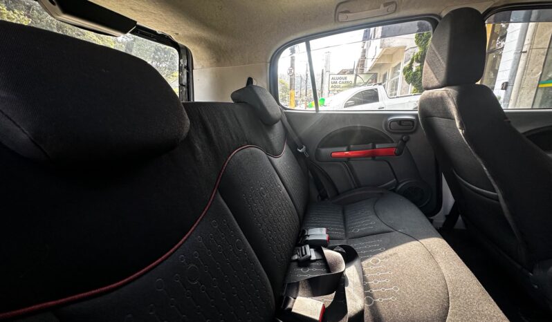 
								FIAT UNO 1.4 SPORTING 8V FLEX 4P MANUAL 2011/2012 full									
