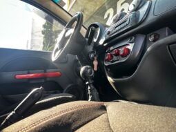 
										FIAT UNO 1.4 SPORTING 8V FLEX 4P MANUAL 2011/2012 full									