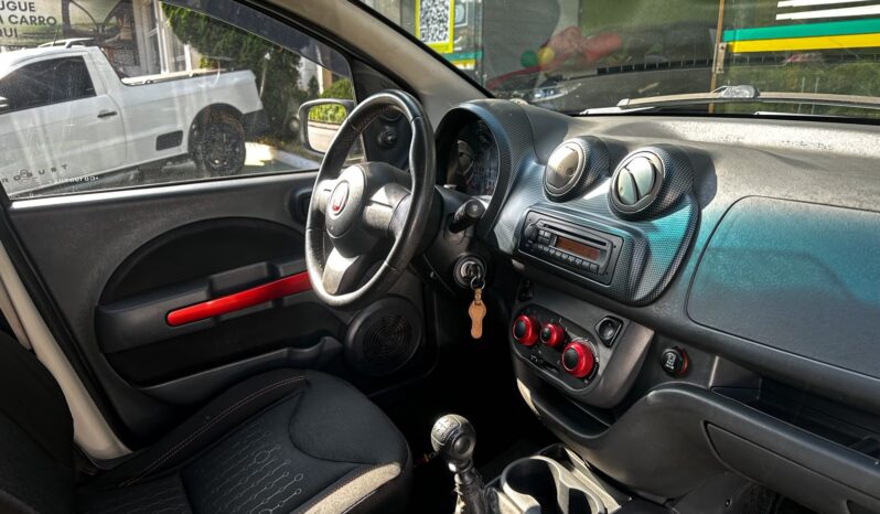 
								FIAT UNO 1.4 SPORTING 8V FLEX 4P MANUAL 2011/2012 full									