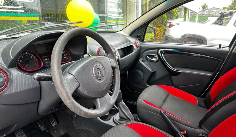 
								RENAULT SANDERO 1.6 SL STEPWAY RIP CURL 16V FLEX 4P MANUAL 2012 full									