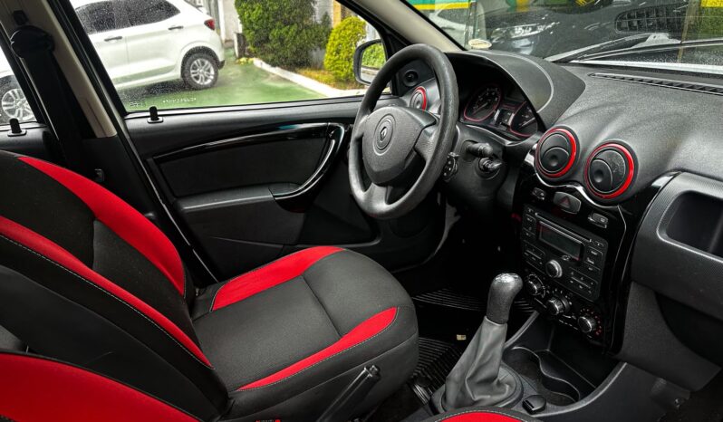 
								RENAULT SANDERO 1.6 SL STEPWAY RIP CURL 16V FLEX 4P MANUAL 2012 full									